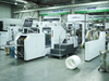Máquinas OYANG Uma máquina de saco de papel com fundo quadrado série com alça torcida on-line