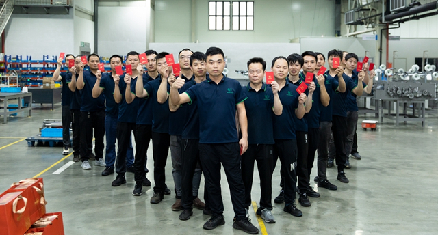 Equipes de engenheiros de Oyang